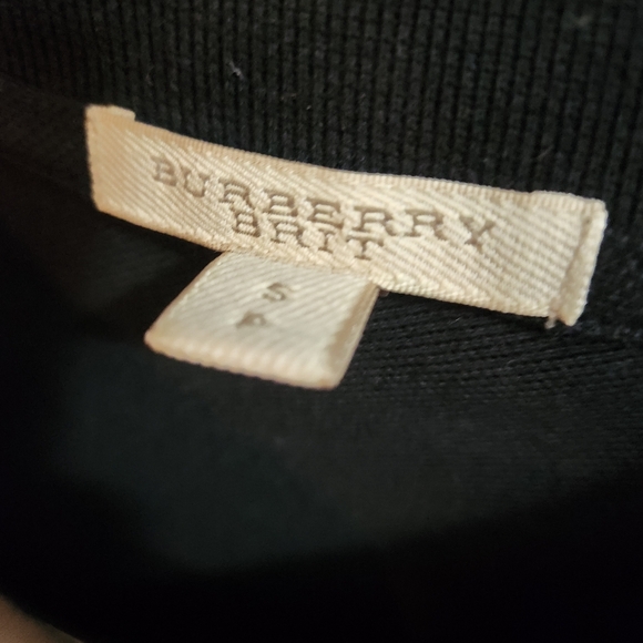 Authentic Burberry polo - Picture 2 of 4